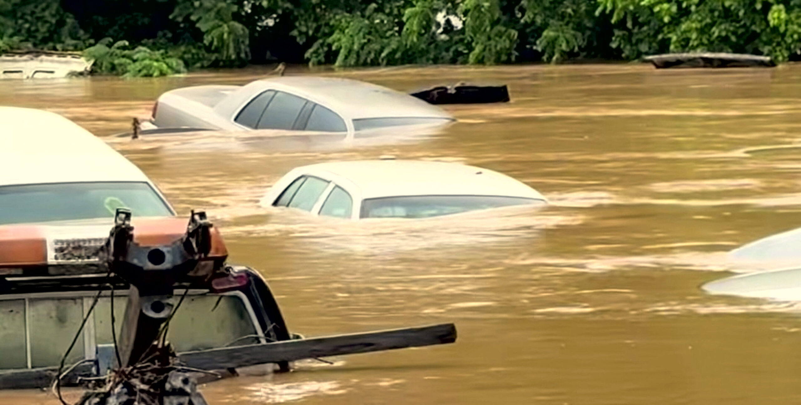Fatal Flooding - Citizen Tribune